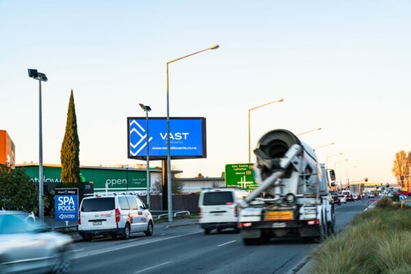 vast_billboards_christchurch_advertising_screen_33