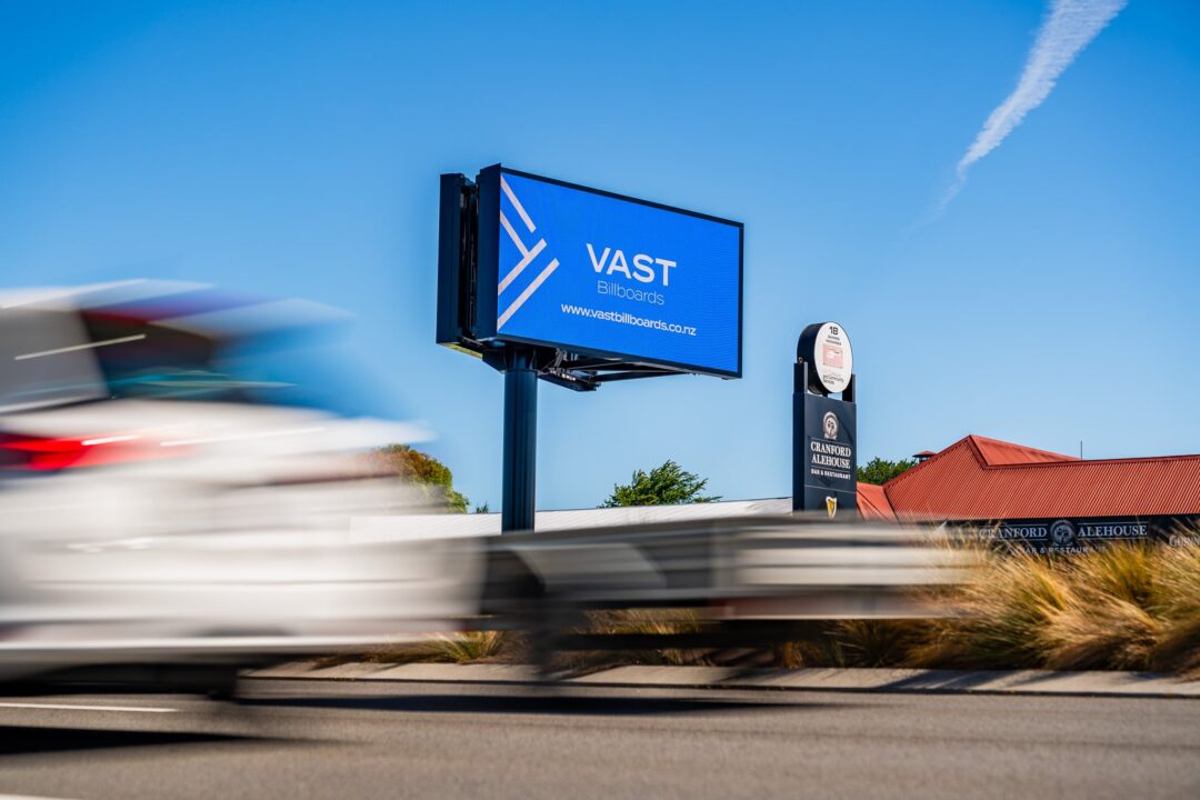 vast_billboards_advertising_305_cranford_street_st_albans_16.01.25_small_11