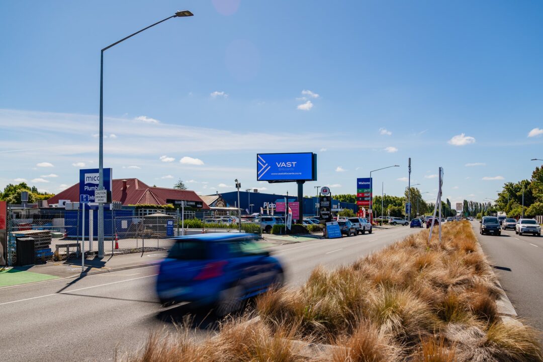 vast_billboards_advertising_305_cranford_street_st_albans_16.01.25_small_31