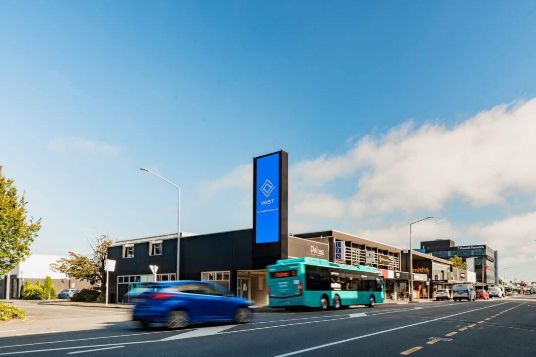 vast_billboards_advertising_363_colombo_street_sydenham_23.01.25_small_28_ps