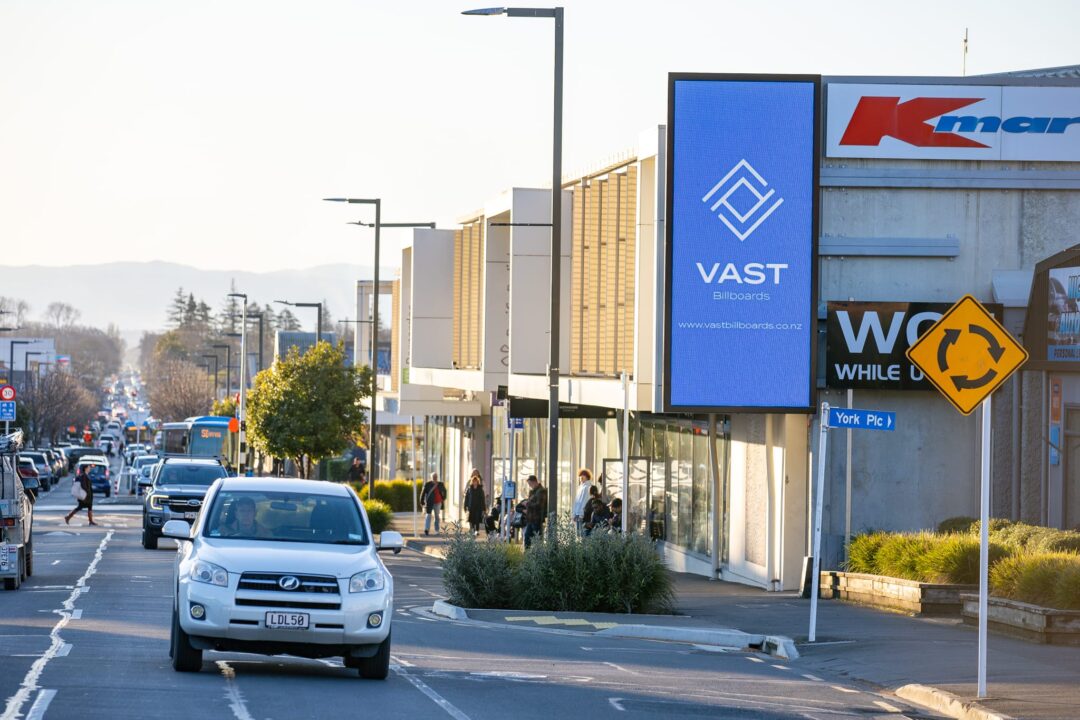 vast_billboards_queen_street_nelson_3