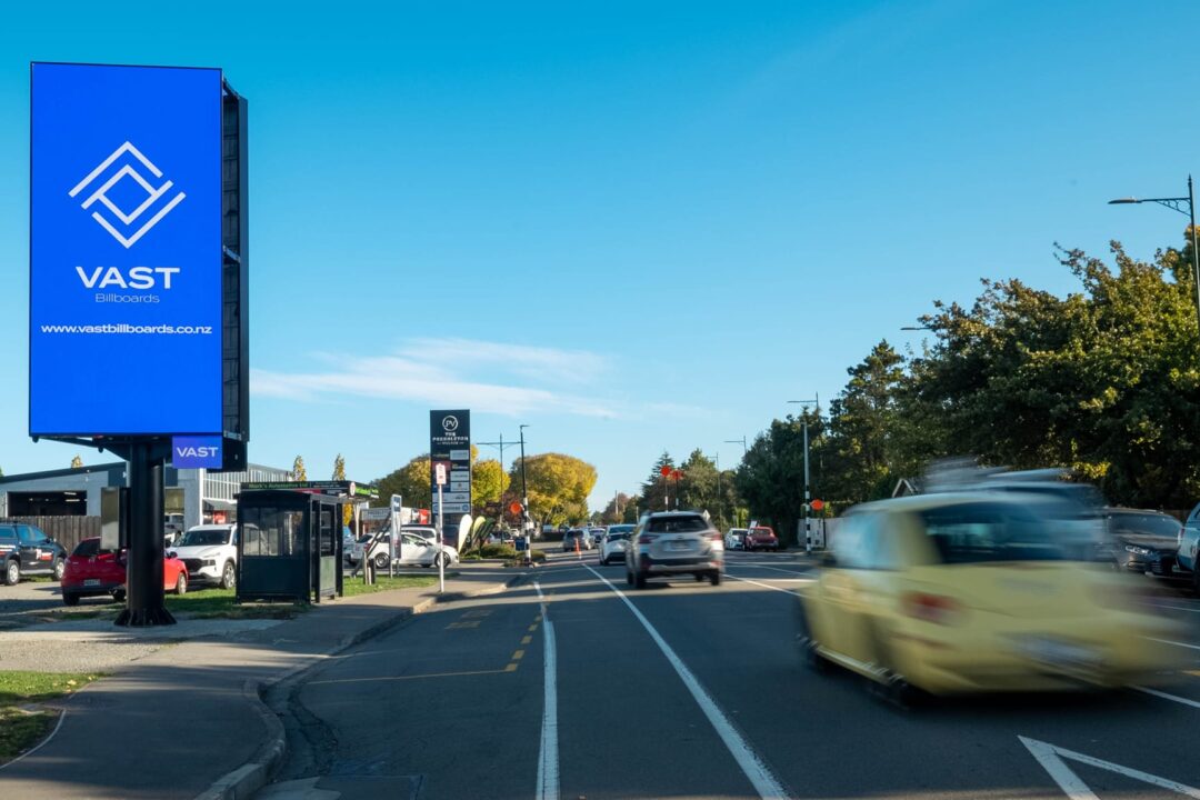 vast_billboards_inboundVAS0030_SpringsRd_Photo-02_16x9