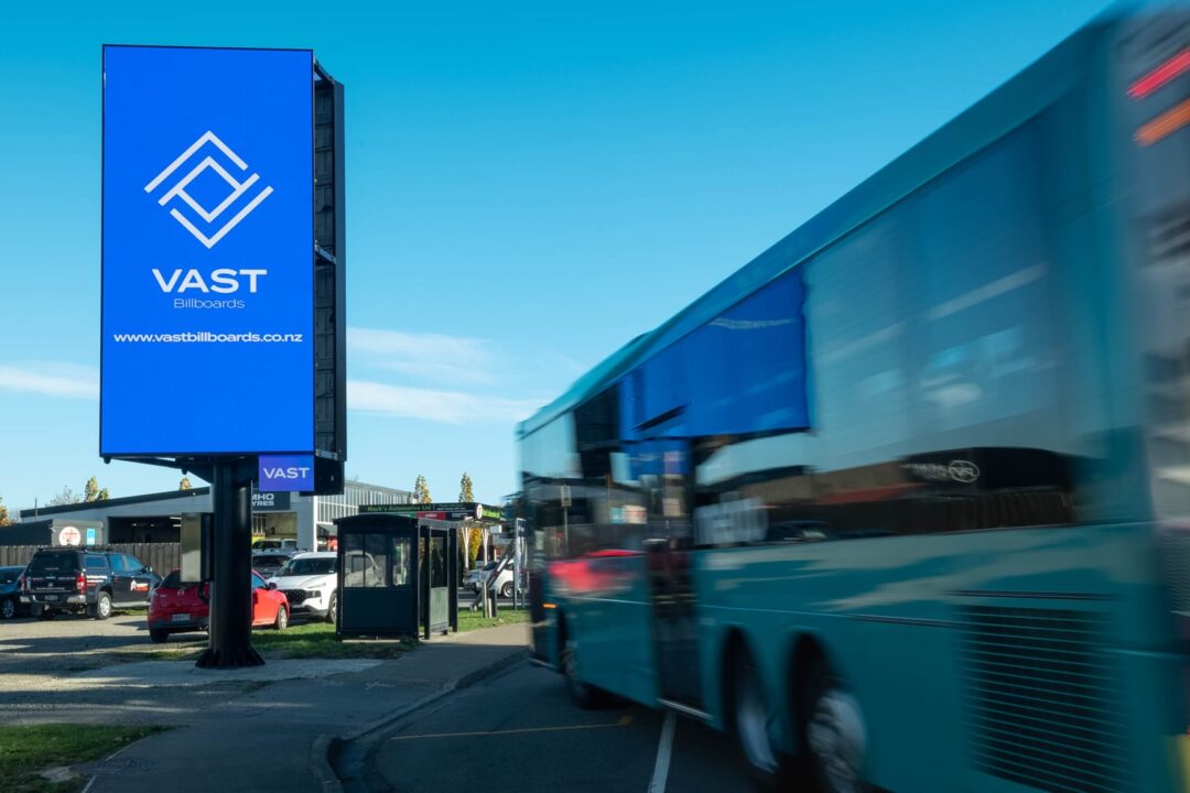 vast_billboards_inbound_VAS0030_SpringsRd_Photo-06_16x9