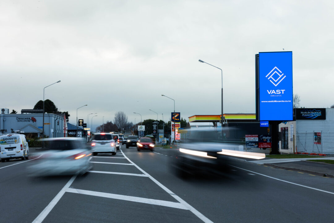 vast_billboards_Grove_Road_blenheim_digital_billboards_4